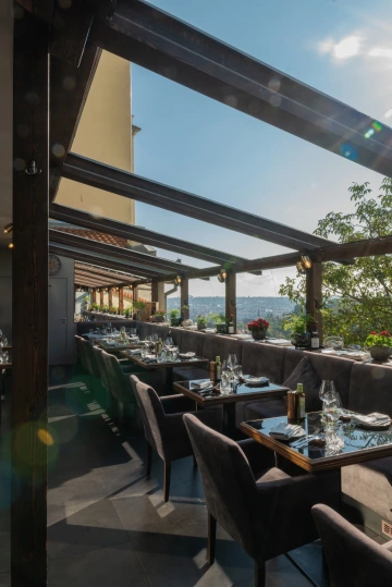 Restaurant hOST | Italská restaurace v Praze