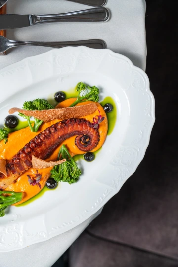 Restaurant hOST | Italská restaurace v Praze